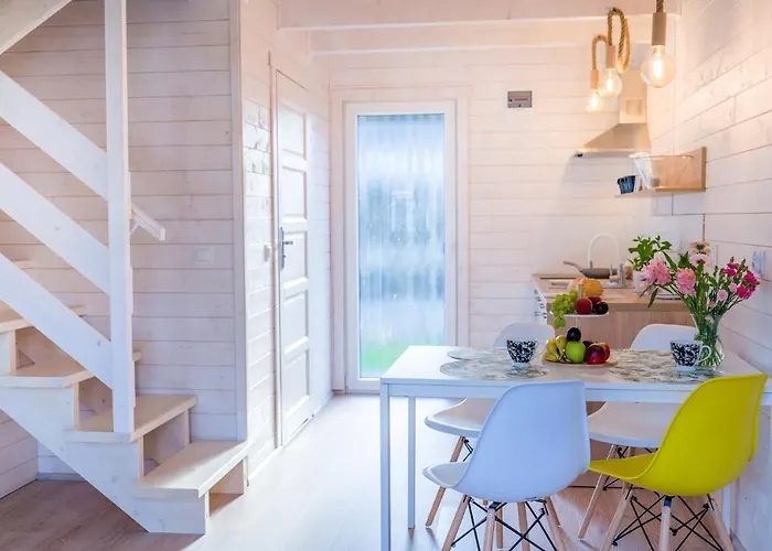 Maxcamp W Dziwnowie בית נופש *