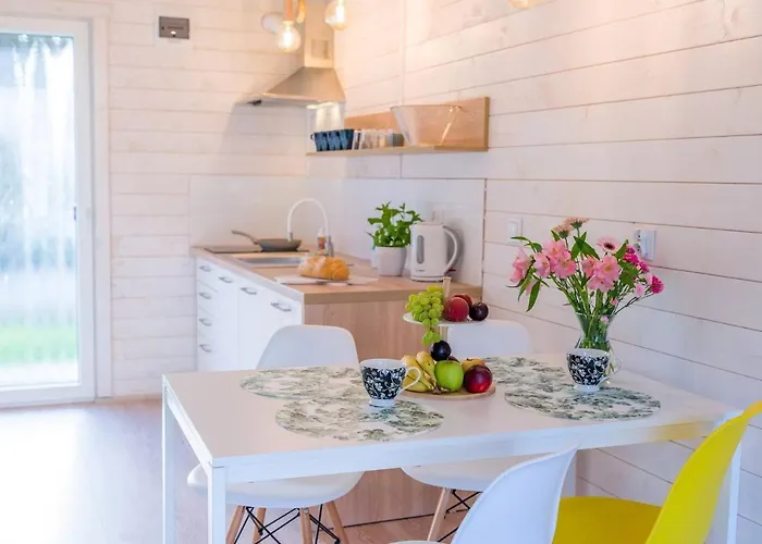 Maxcamp W Dziwnowie בית נופש